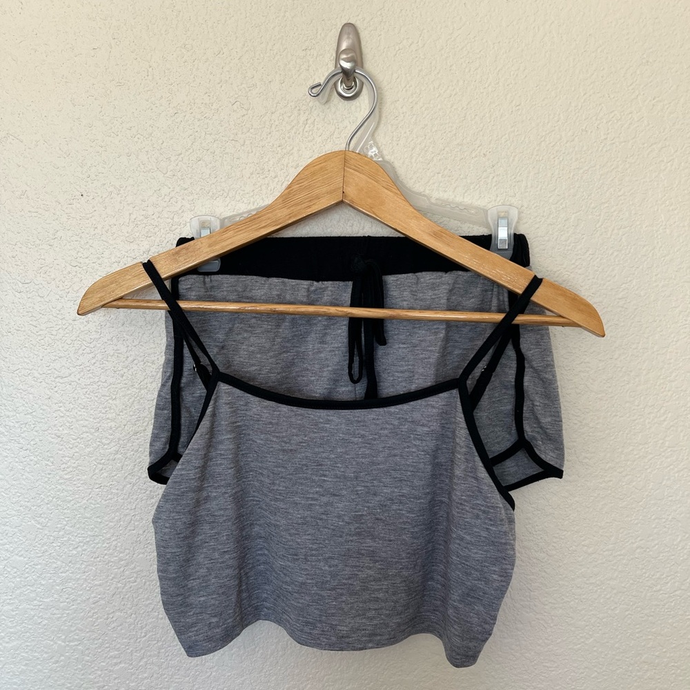 Zaful | Gray and Black Crop Tank Shorts Set - Picture 2 of 10
